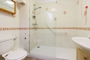 BATHROOM- click for photo gallery